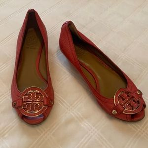 Tory Burch. Hot Pink Slip ons. Size 6